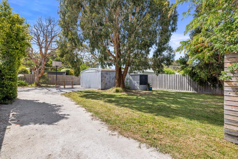 Photo - 42 Cashin Street, Inverloch VIC 3996 - Image 15