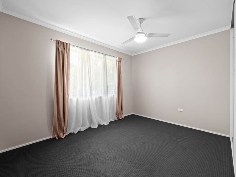 Photo - 42 Cashmere Street, Redbank Plains QLD 4301 - Image 9