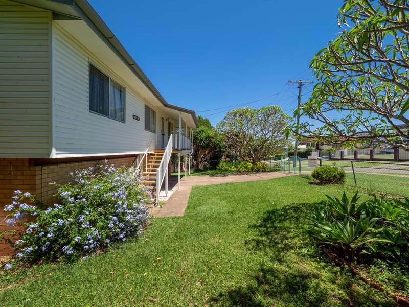 Photo - 42 Cashmere Street, Redbank Plains QLD 4301 - Image 13