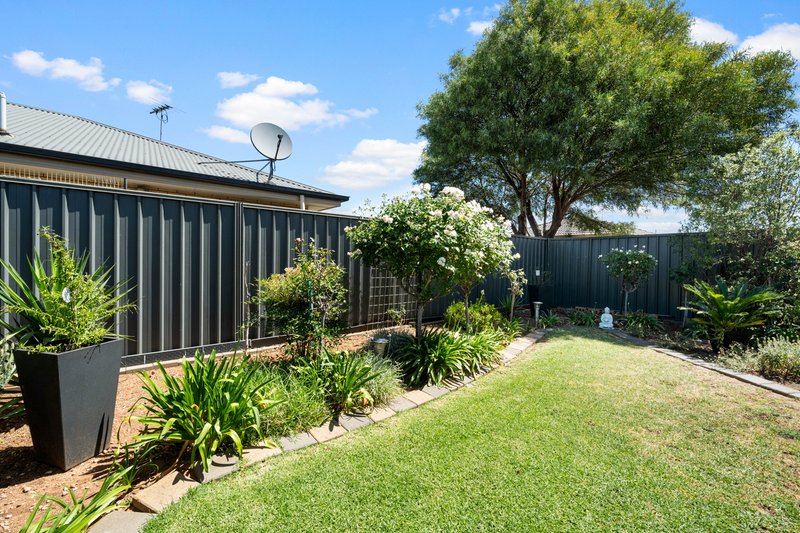 Photo - 42 Cassia Street, Munno Para West SA 5115 - Image 22