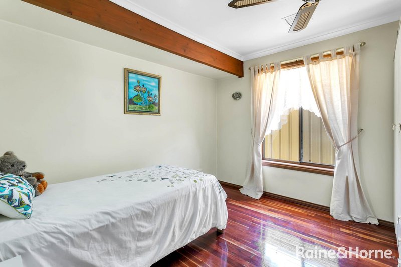 Photo - 42 Caswell Drive, Hallett Cove SA 5158 - Image 9