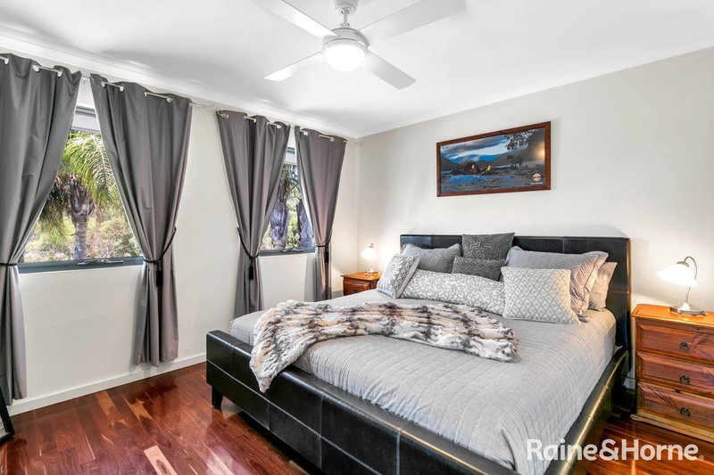 Photo - 42 Caswell Drive, Hallett Cove SA 5158 - Image 13