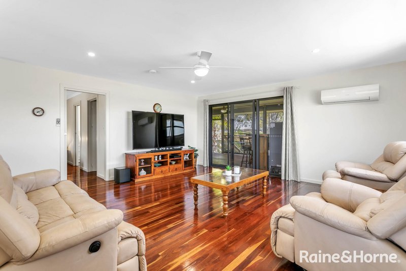 Photo - 42 Caswell Drive, Hallett Cove SA 5158 - Image 16