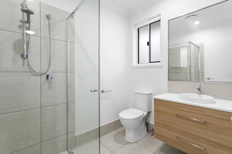 Photo - 42 Cedar Drive, Burpengary QLD 4505 - Image 7