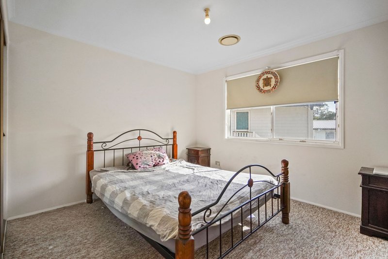 Photo - 42 Cedar Drive, Stapylton QLD 4207 - Image 7