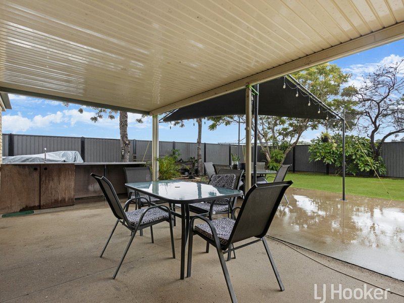 Photo - 42 Chancellor Drive, Urraween QLD 4655 - Image 2