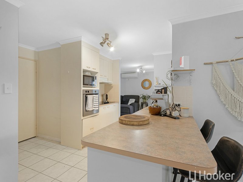 Photo - 42 Chancellor Drive, Urraween QLD 4655 - Image 5