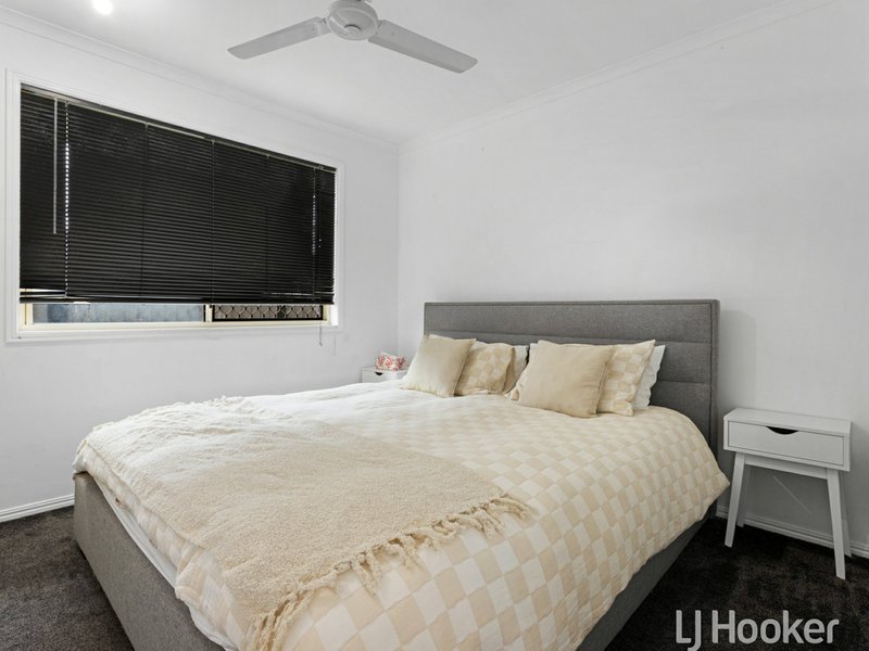 Photo - 42 Chancellor Drive, Urraween QLD 4655 - Image 11