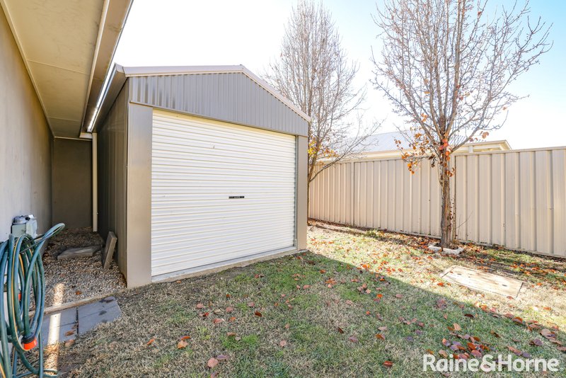 Photo - 42 Cheviot Drive, Kelso NSW 2795 - Image 13
