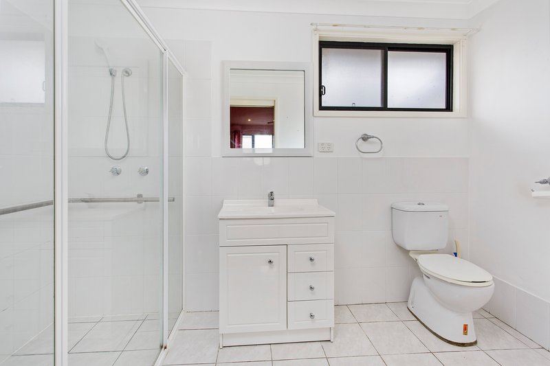 Photo - 42 Churinga Circle, Koonawarra NSW 2530 - Image 6