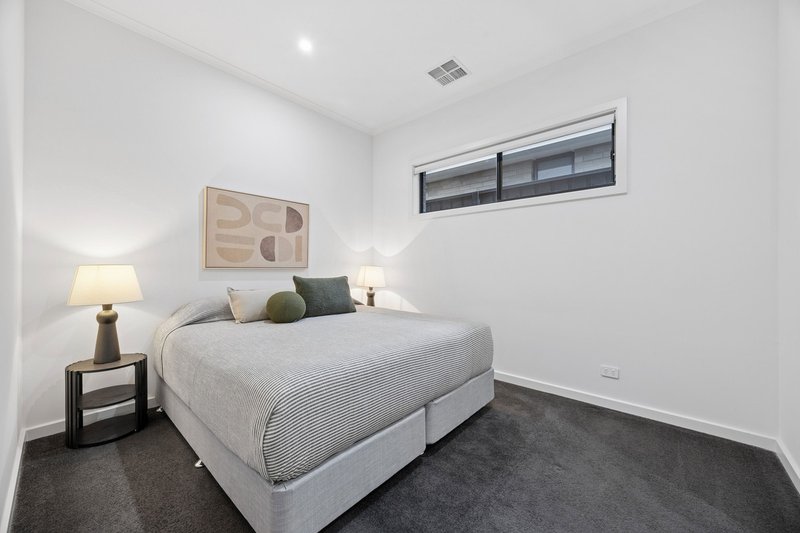 Photo - 42 Cinnamon Avenue, St Agnes SA 5097 - Image 9