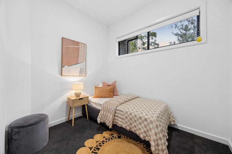 Photo - 42 Cinnamon Avenue, St Agnes SA 5097 - Image 13