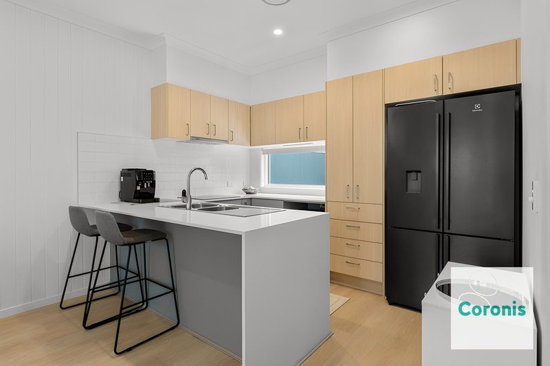 Photo - 42 Citriodora Street, Carseldine QLD 4034 - Image 3