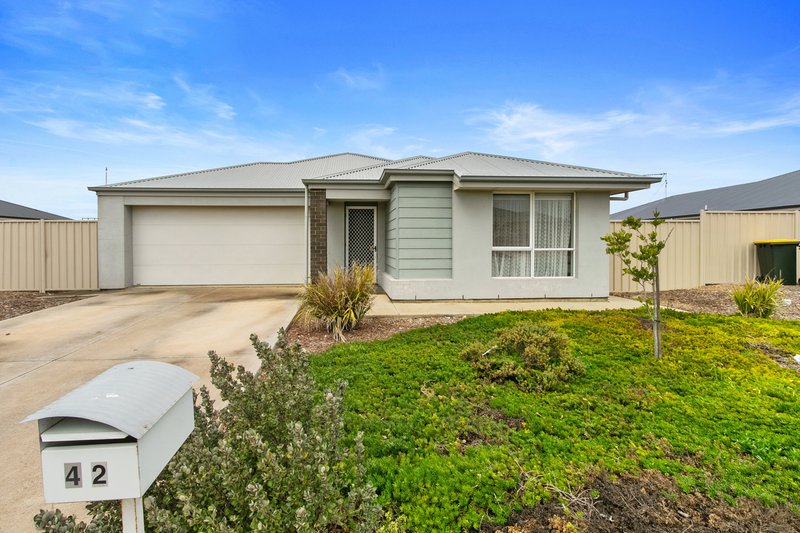 Photo - 42 Clarke Street, Wallaroo SA 5556 - Image 19