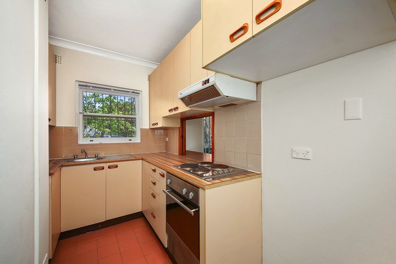 Photo - 4/2 Clovelly Road, Randwick NSW 2031 - Image 2