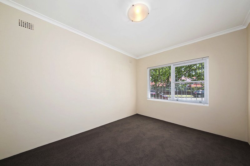 Photo - 4/2 Clovelly Road, Randwick NSW 2031 - Image 4