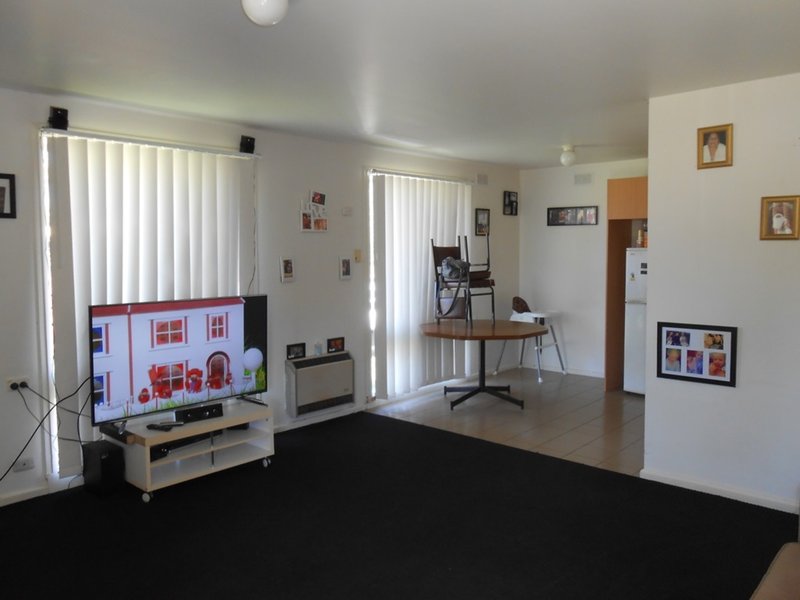 Photo - 42 Cole Road, Tamworth NSW 2340 - Image 3