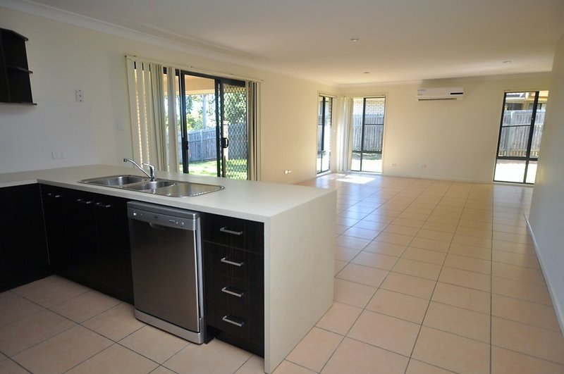 Photo - 42 Coochin Avenue, Narangba QLD 4504 - Image 3