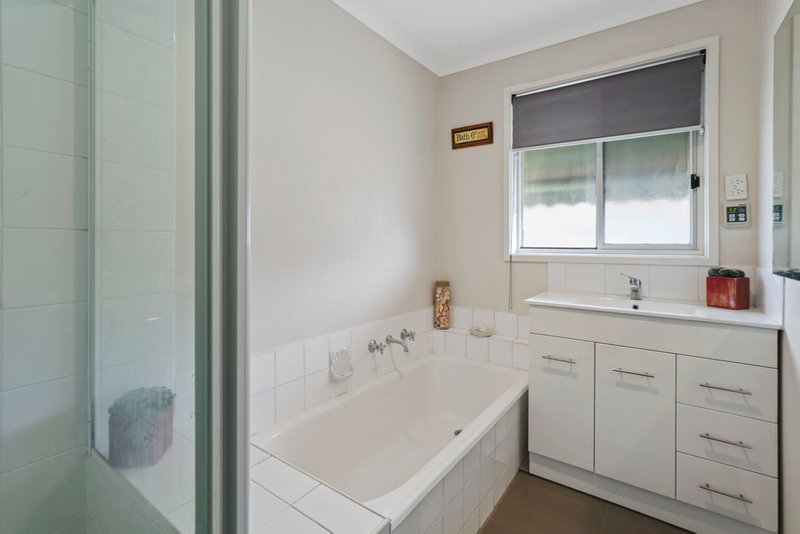 Photo - 42 Coolavin Road, Noble Park North VIC 3174 - Image 7