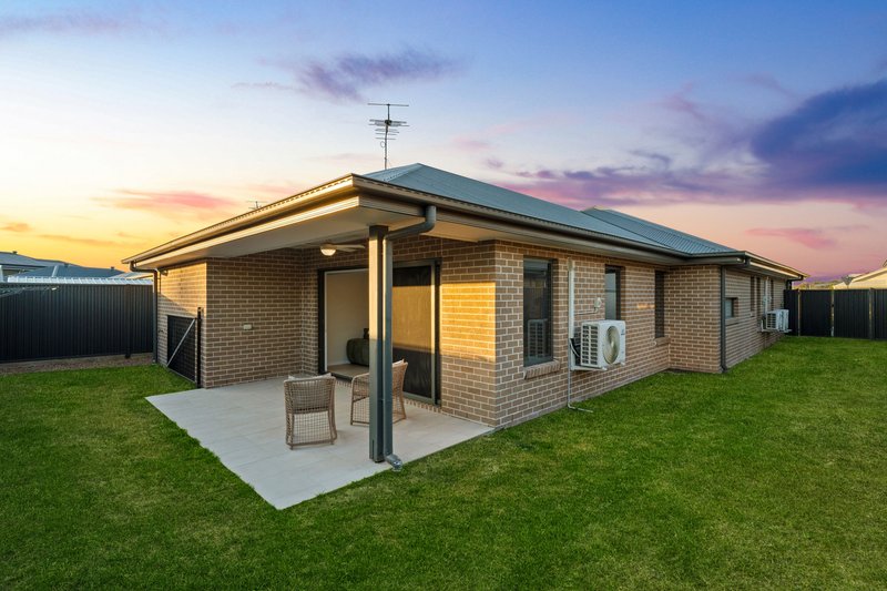 Photo - 42 Cooper Crescent, Jimboomba QLD 4280 - Image 21