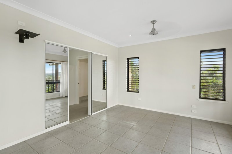 Photo - 42 Country Road, Cannonvale QLD 4802 - Image 9