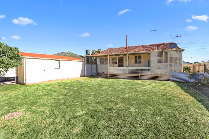 Photo - 42 Cox Road, Corio VIC 3214 - Image 6