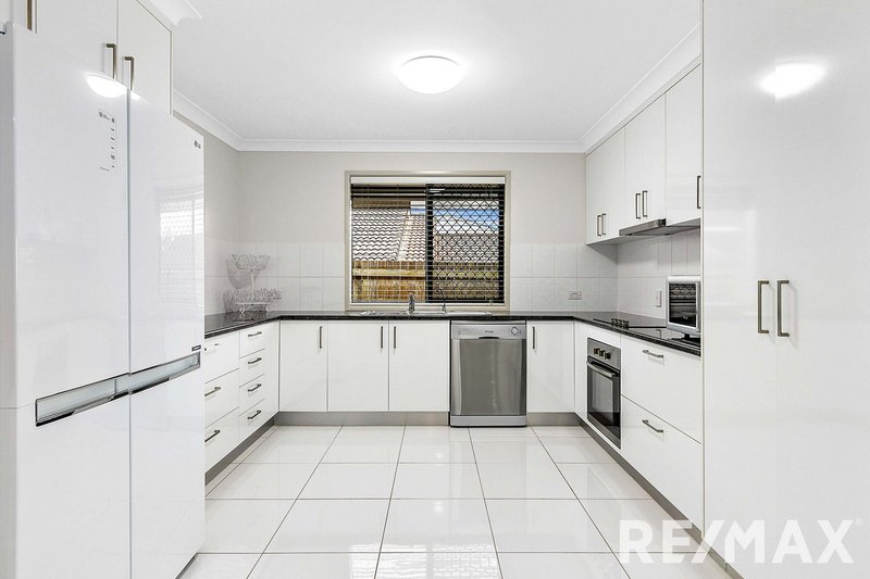 Photo - 42 Crawford Drive, Dundowran QLD 4655 - Image 4