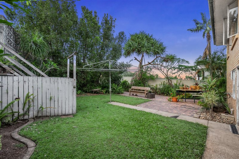 Photo - 42 Cresthaven Drive, Mansfield QLD 4122 - Image 14