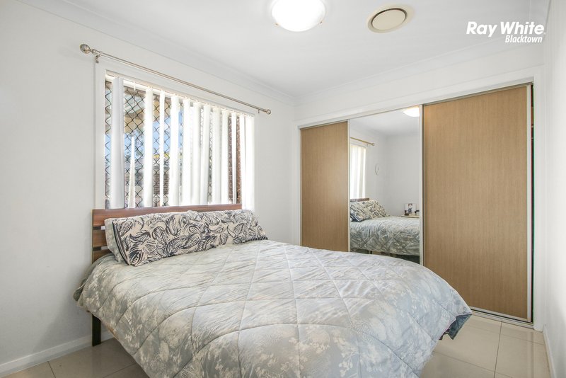 Photo - 42 Criterion Crescent, Doonside NSW 2767 - Image 5