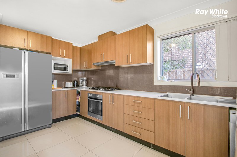 Photo - 42 Criterion Crescent, Doonside NSW 2767 - Image 7