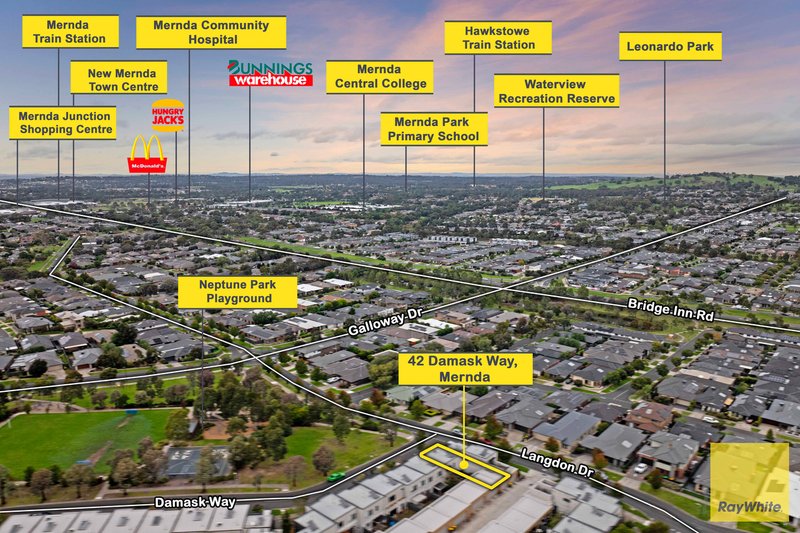 Photo - 42 Damask Way, Mernda VIC 3754 - Image 2