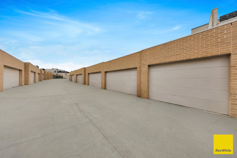Photo - 42 Damask Way, Mernda VIC 3754 - Image 9