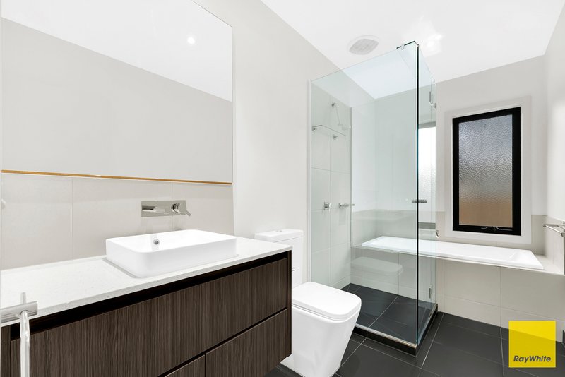 Photo - 42 Damask Way, Mernda VIC 3754 - Image 11