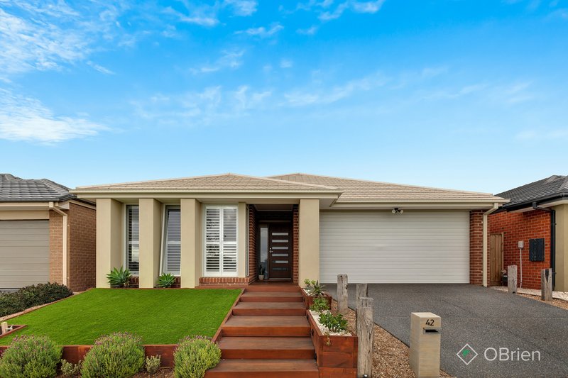 Photo - 42 Dawley Circuit, Werribee VIC 3030 - Image 1