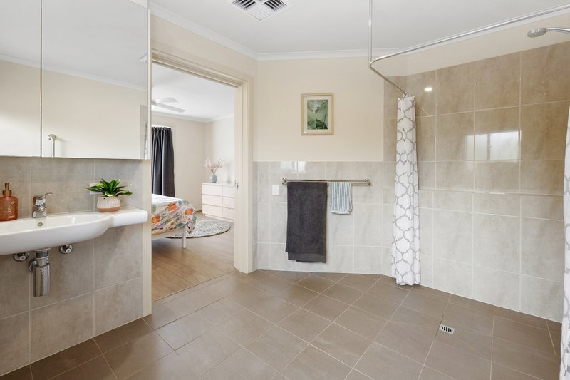 Photo - 42 Dean Jaensch Road, Murray Bridge SA 5253 - Image 15