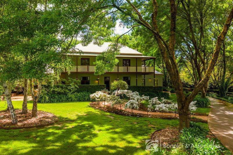 42 Dingle Road, Beechworth VIC 3747