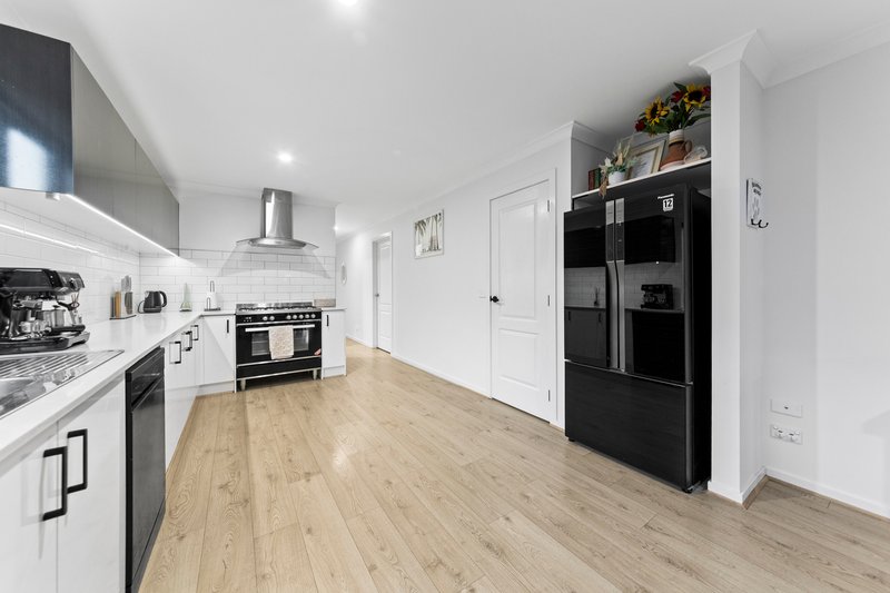 Photo - 42 Dodson Road, Officer VIC 3809 - Image 4