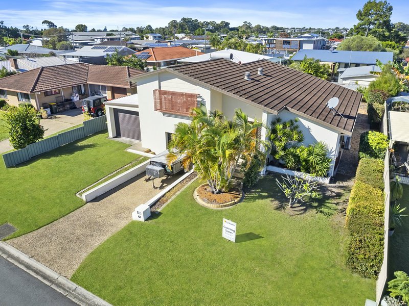 Photo - 42 Dolphin Drive, Bongaree QLD 4507 - Image 2