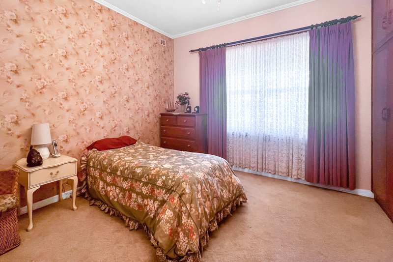 Photo - 42 Douglas Street, Flinders Park SA 5025 - Image 6