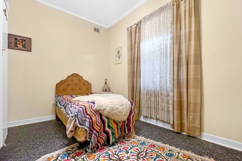 Photo - 42 Douglas Street, Flinders Park SA 5025 - Image 7