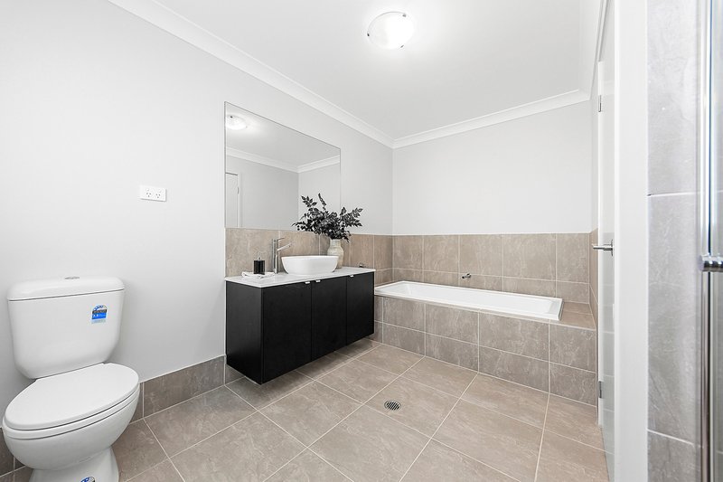 Photo - 42 Dressage Street, Box Hill NSW 2765 - Image 14