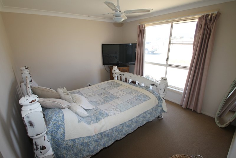 Photo - 42 East Street, Quirindi NSW 2343 - Image 8