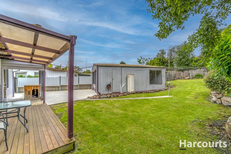 Photo - 42 Eastern Avenue, Newborough VIC 3825 - Image 14