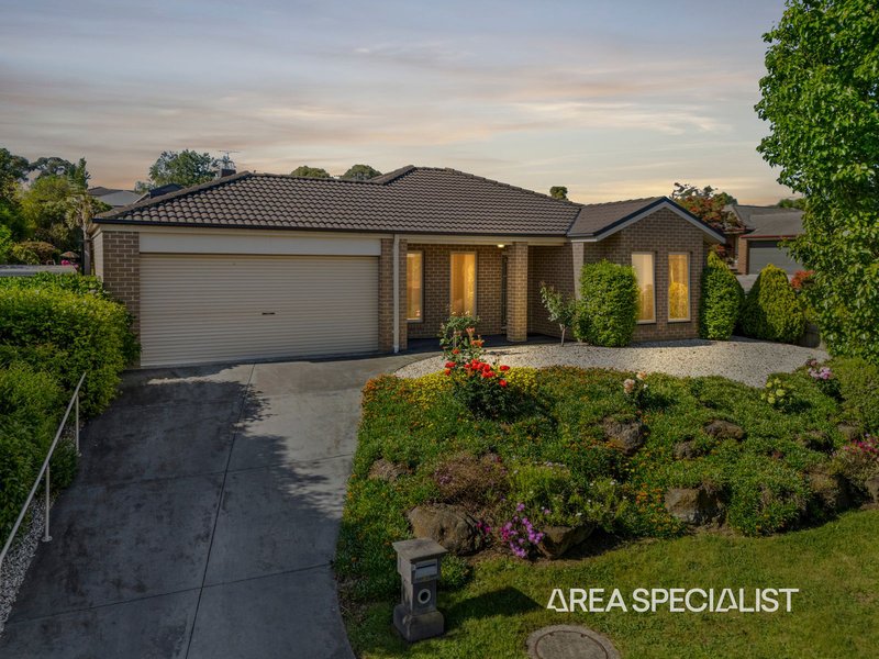 42 Ebony Drive, Pakenham VIC 3810