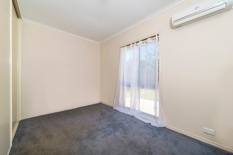 Photo - 42 Edgecombe Road, Davoren Park SA 5113 - Image 10