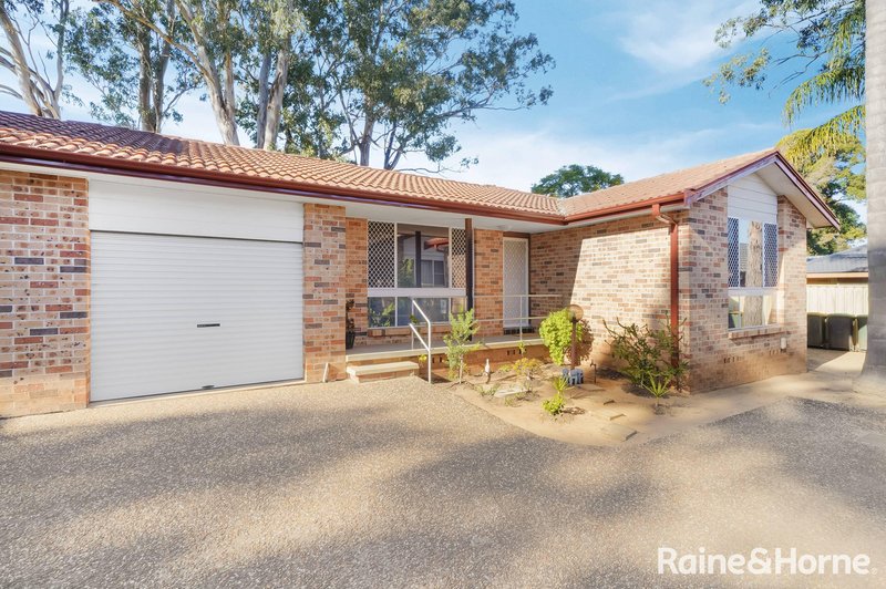 4/2 Edward Street, Macquarie Fields NSW 2564