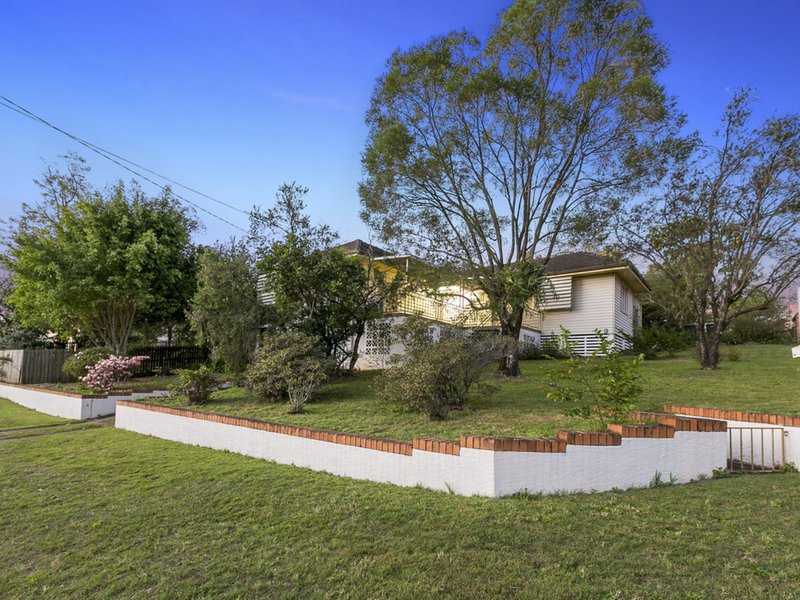 Photo - 42 Eric Road, Holland Park QLD 4121 - Image 13