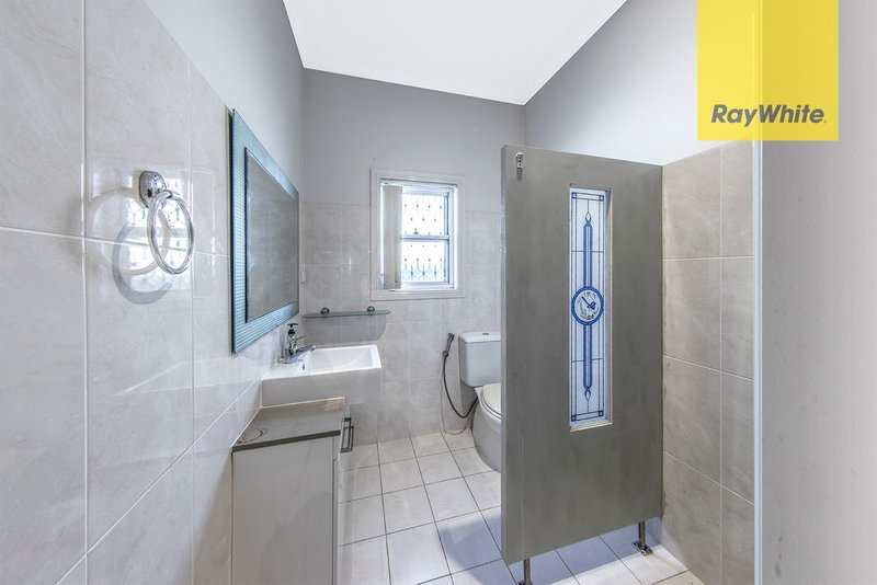 Photo - 42 Ettalong Street, Auburn NSW 2144 - Image 10