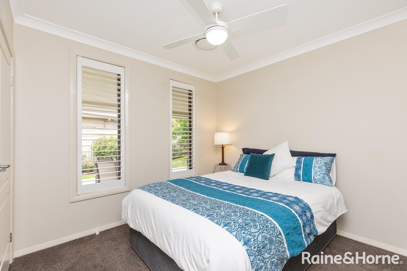 Photo - 42 Falcon Drive, Tamworth NSW 2340 - Image 12