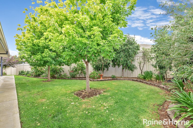 Photo - 42 Falcon Drive, Tamworth NSW 2340 - Image 19